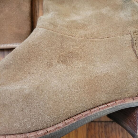 UGG Suede Leather Ankle Boots 7 Sheepskin Insole 1004367 DARLING Chestnut - Picture 9 of 11